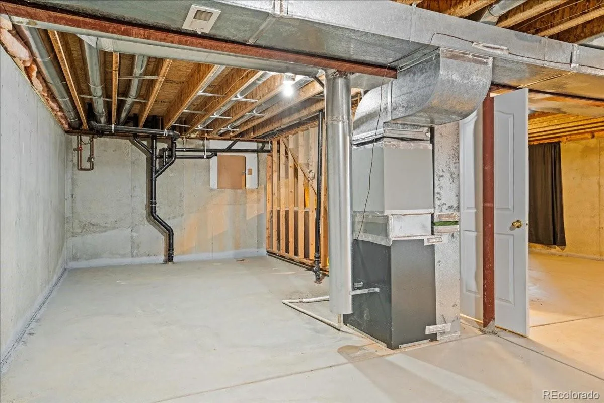 2993 S Yampa Court Aurora CO 80013 MLS #REC8364732 06142026233753 1200 33
