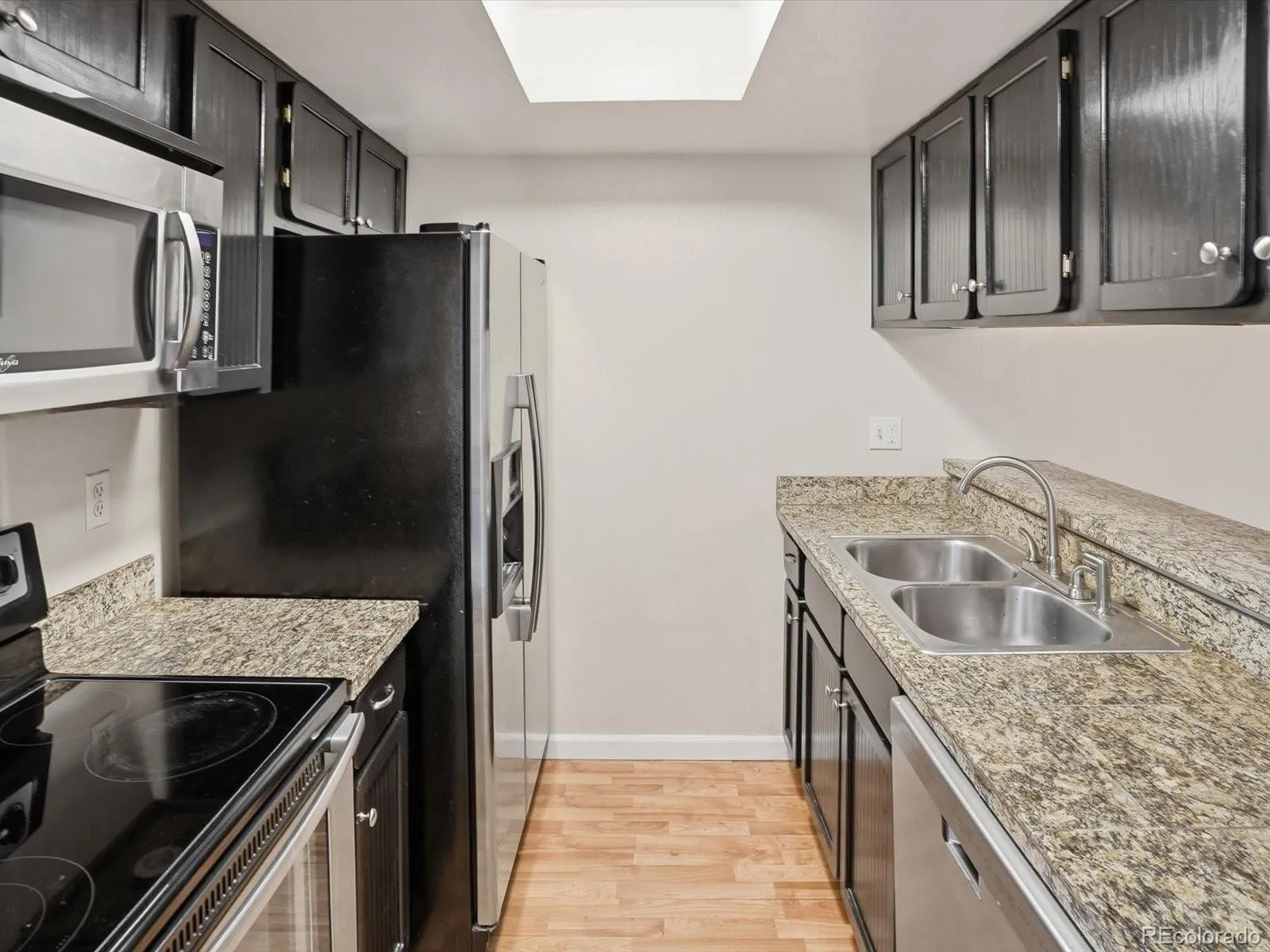 04142026172014 1600 9