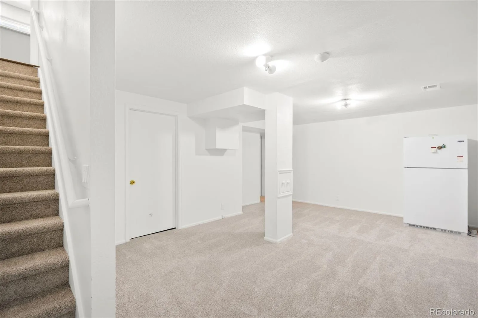 1966 S Macon Way Aurora CO 80014 MLS #REC8365814 06202026000906 1600 17