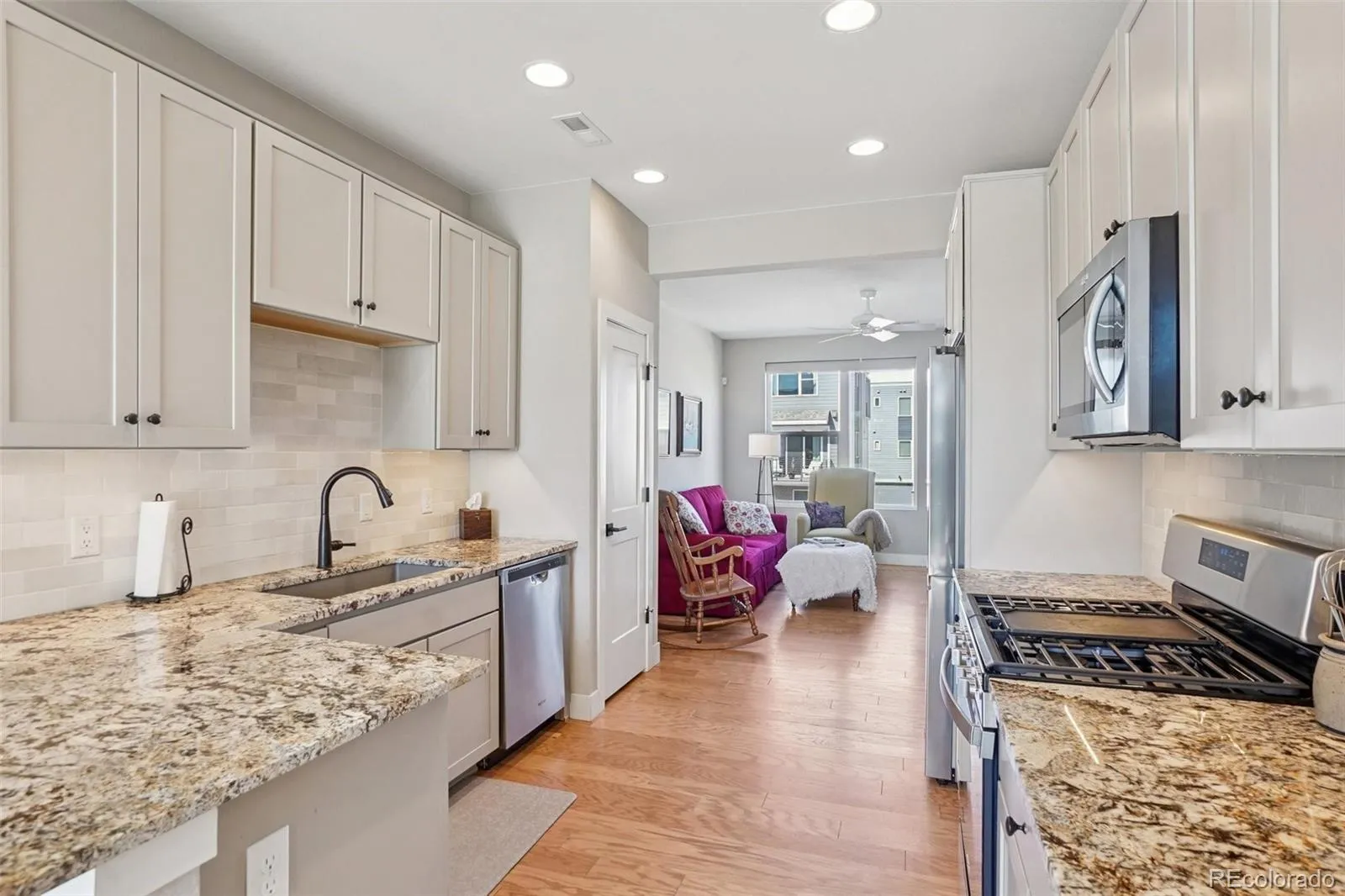 04142026014920 1600 10