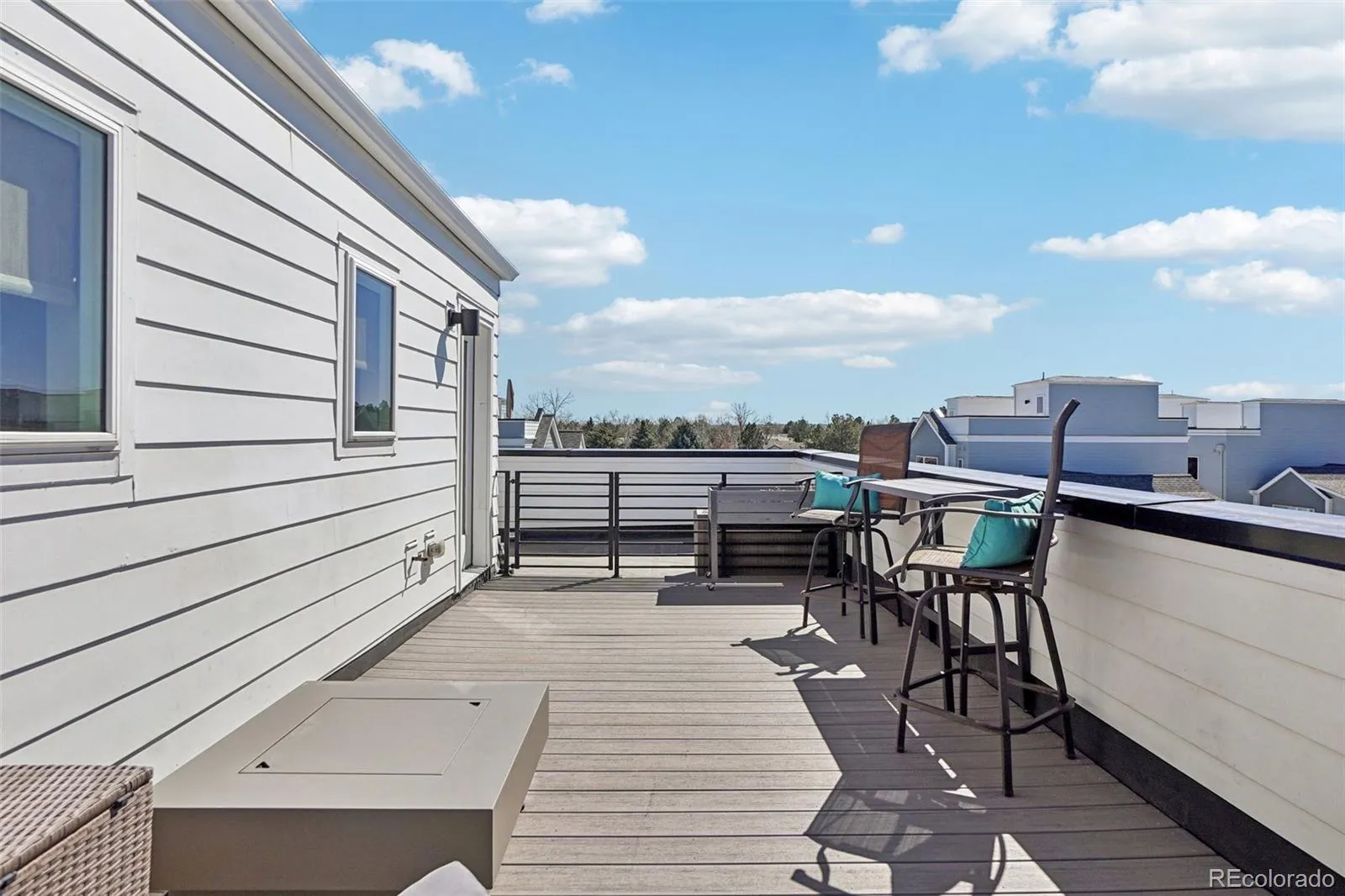 04142026014920 1600 33