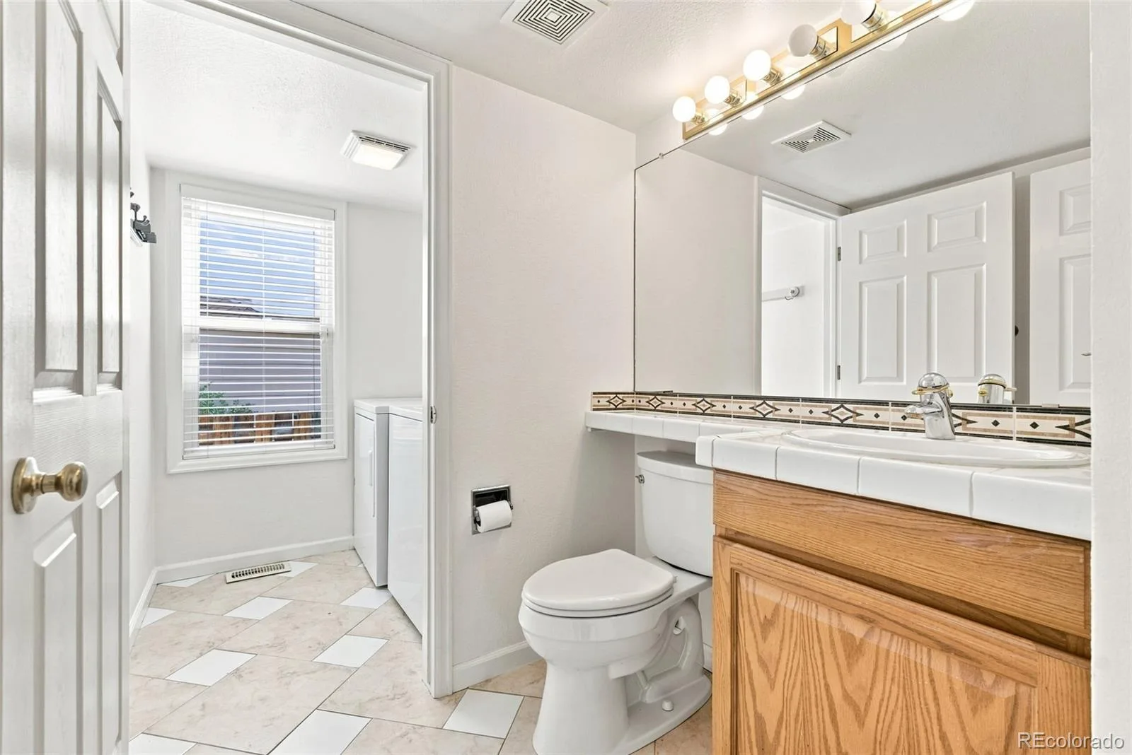 1849 S Ulster Street Denver CO 80231 | MLS #REC8367004 08212026185429 1600 13