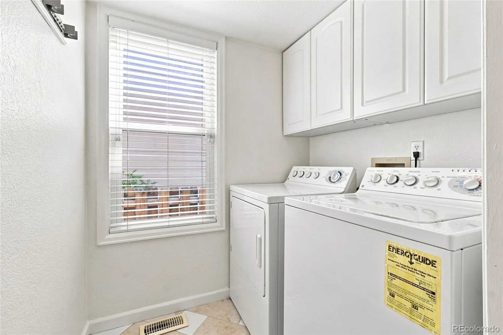 1849 S Ulster Street Denver CO 80231 | MLS #REC8367004 08212026185429 1600 14