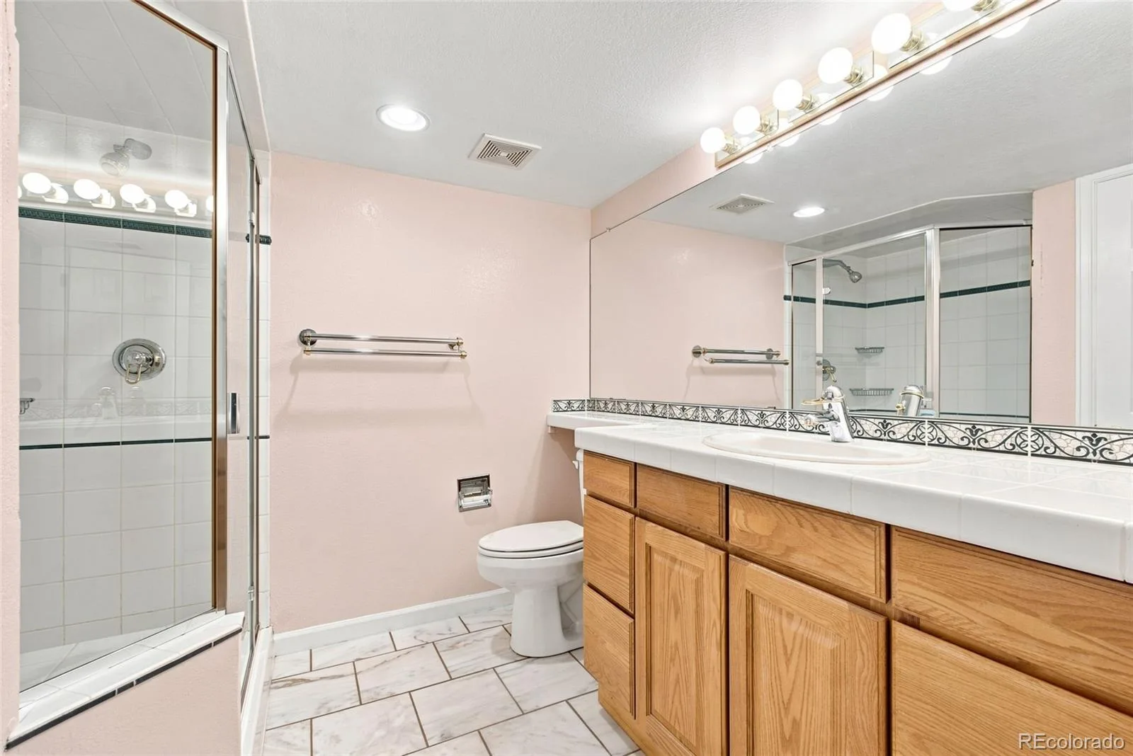 1849 S Ulster Street Denver CO 80231 | MLS #REC8367004 08212026185429 1600 20