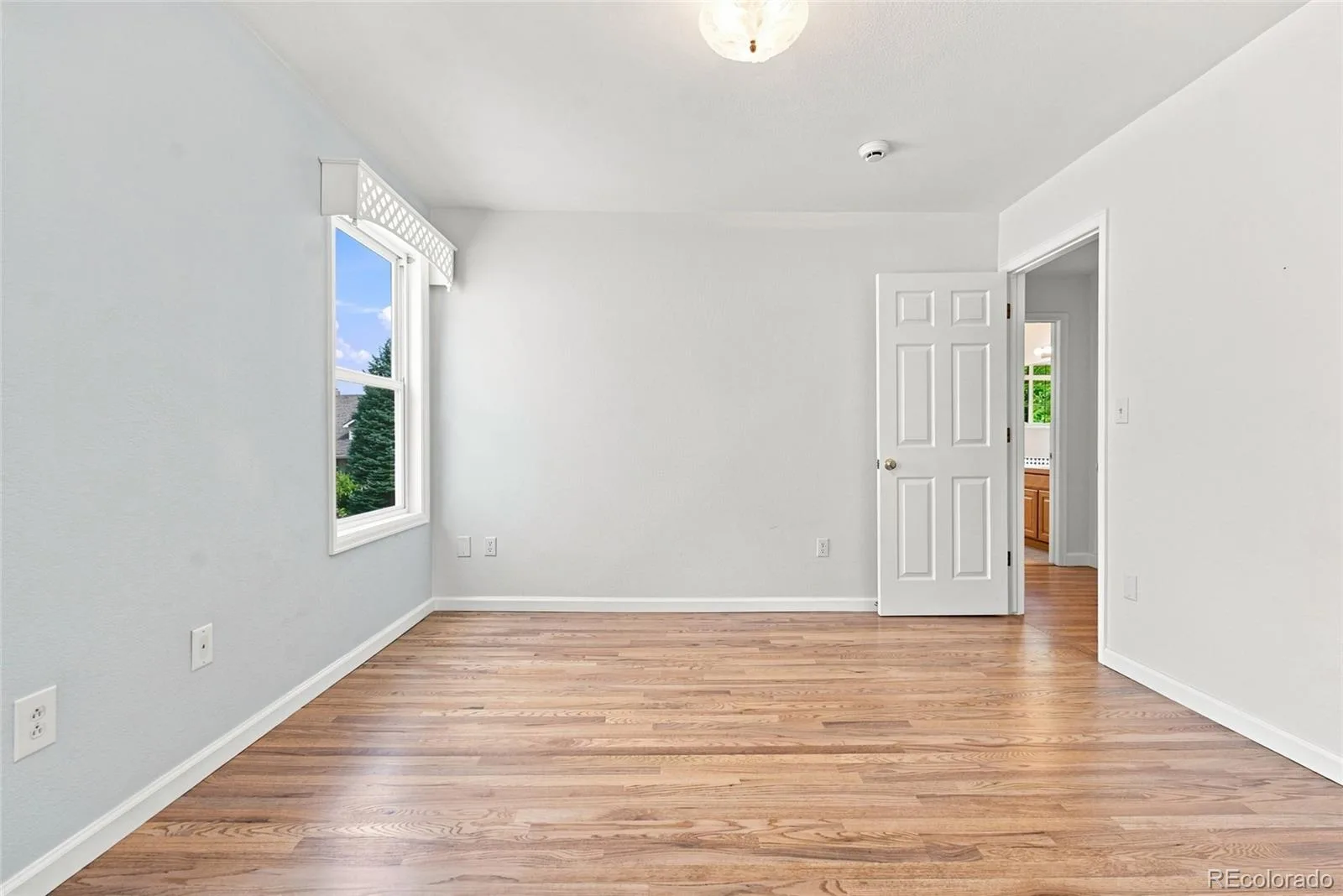 1849 S Ulster Street Denver CO 80231 | MLS #REC8367004 08212026185429 1600 27