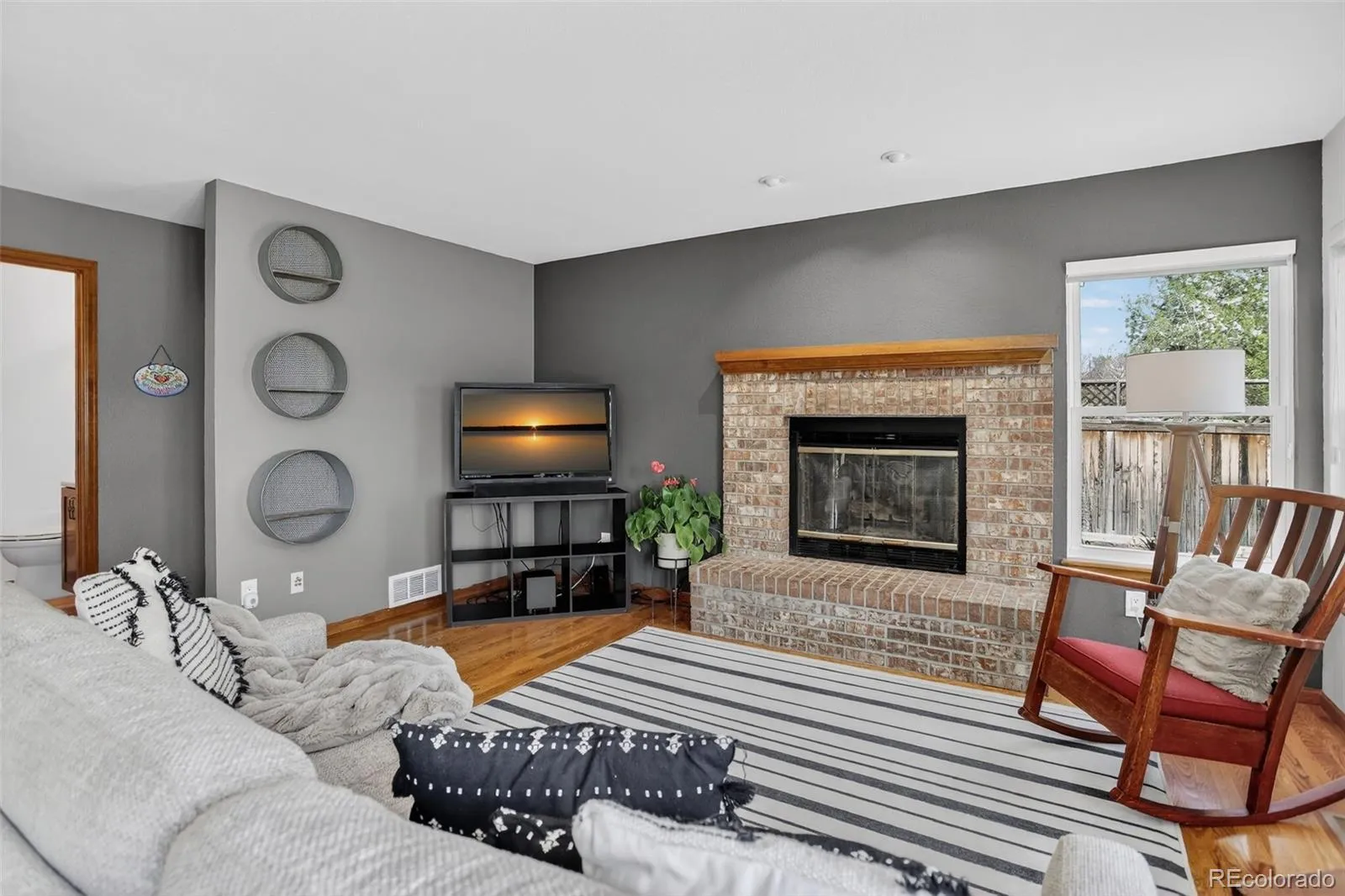 8864 S Indian Creek Street Highlands Ranch CO 80126 MLS #REC8368055 04092026162405 1600 20