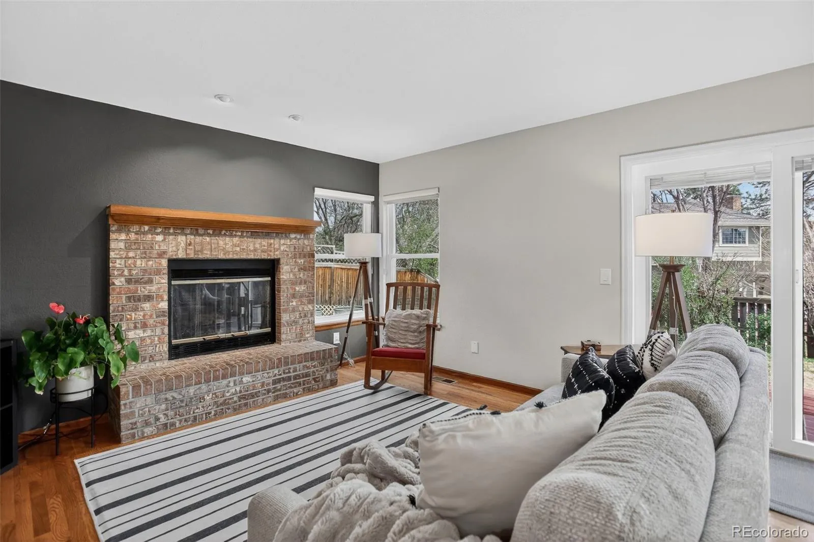 8864 S Indian Creek Street Highlands Ranch CO 80126 MLS #REC8368055 04092026162405 1600 21