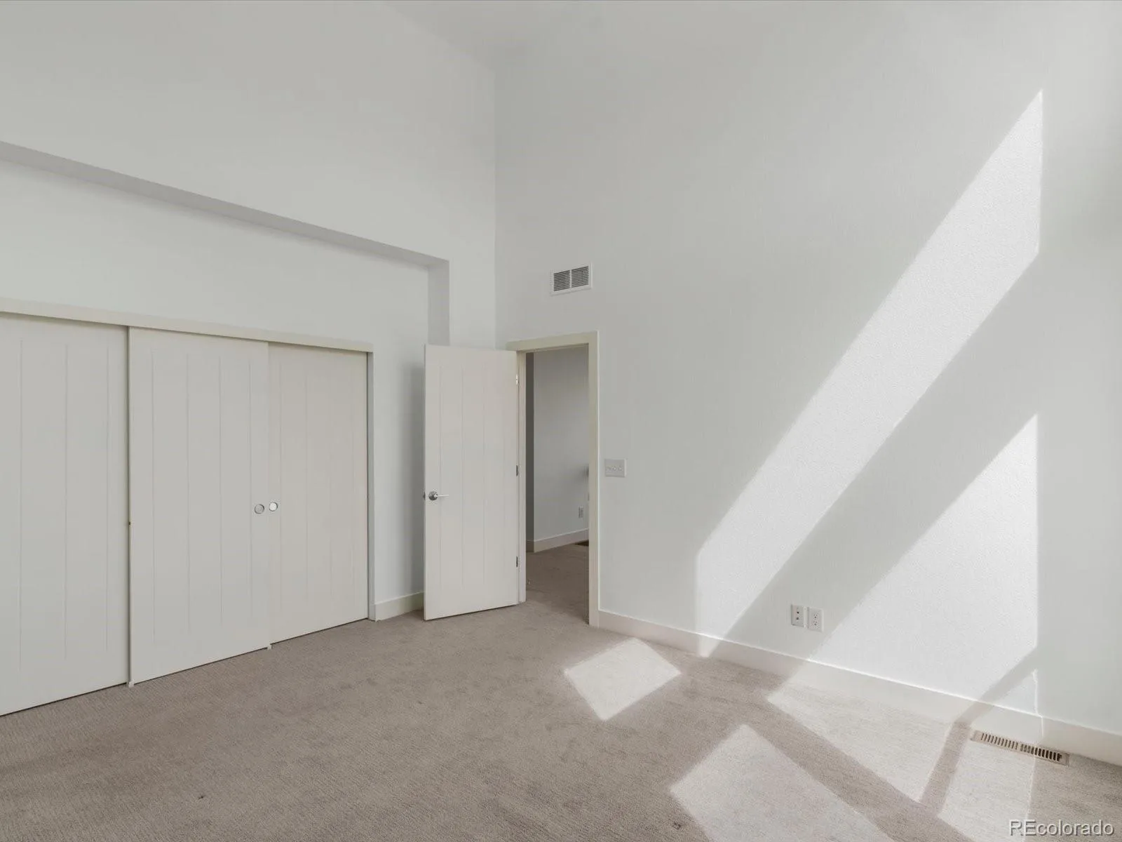 5547 Valentia Street Denver CO 80238 | MLS #REC8369840 07102026181529 1600 30