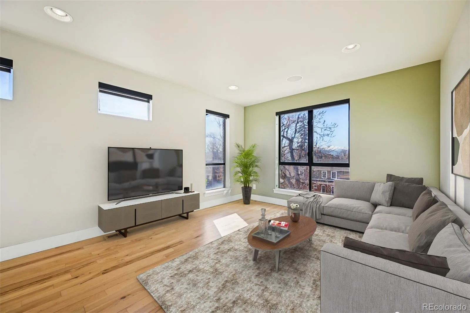 2912 Perry Street Denver CO 80212 MLS #REC8370527 06052026031107 1600 23