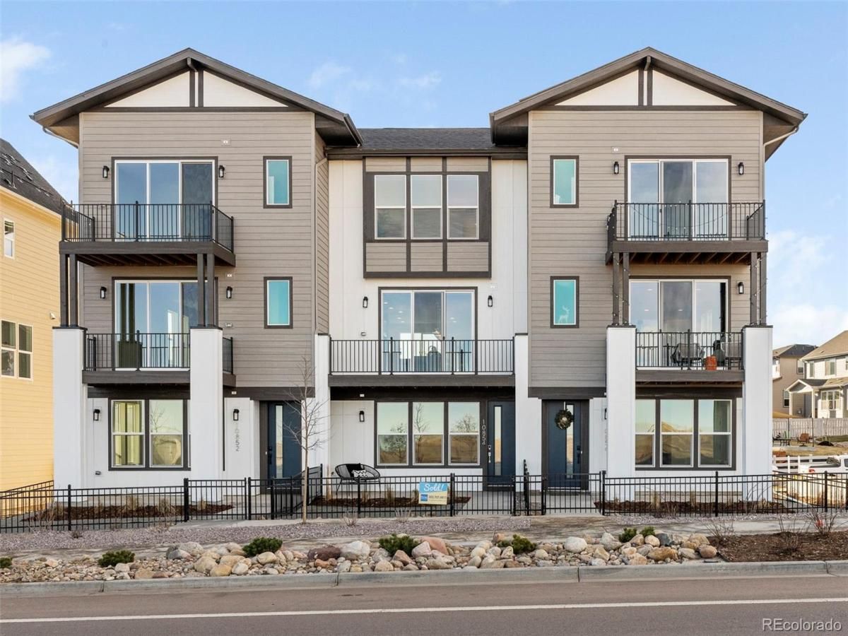 MLS #REC8374105 image #0