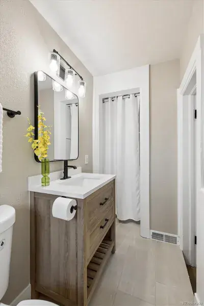 03052026210720 800 23