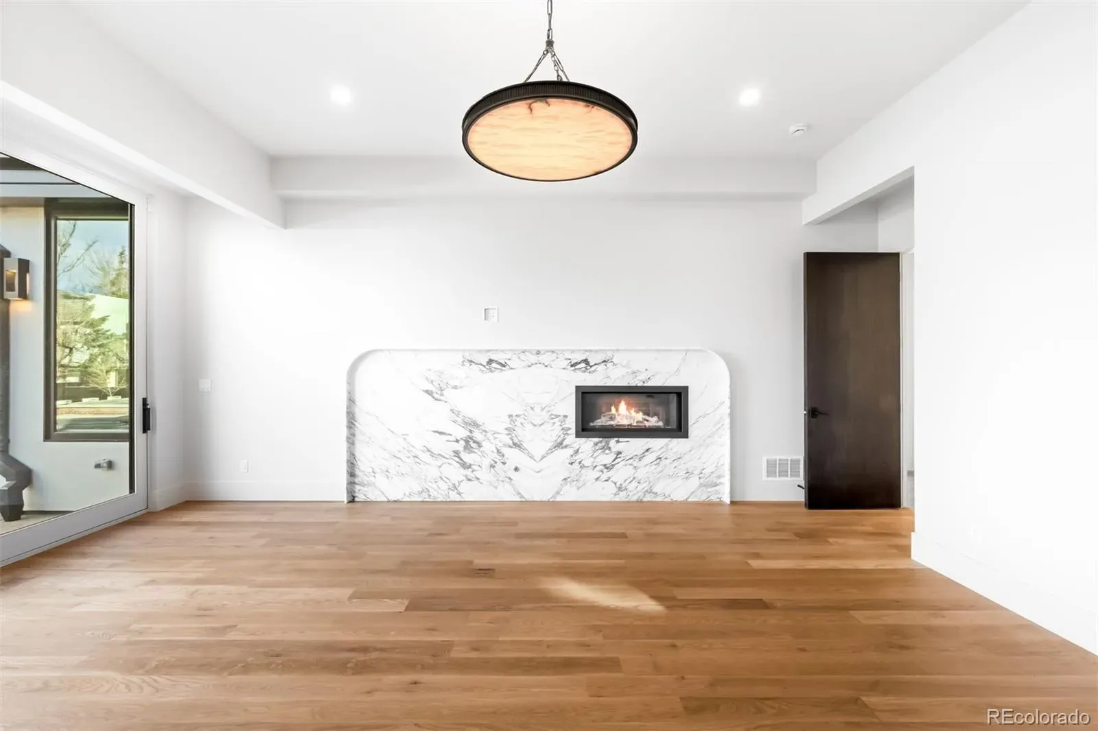 2671 E Cedar Avenue Denver CO 80209 MLS #REC8374917 03202026230744 1600 11
