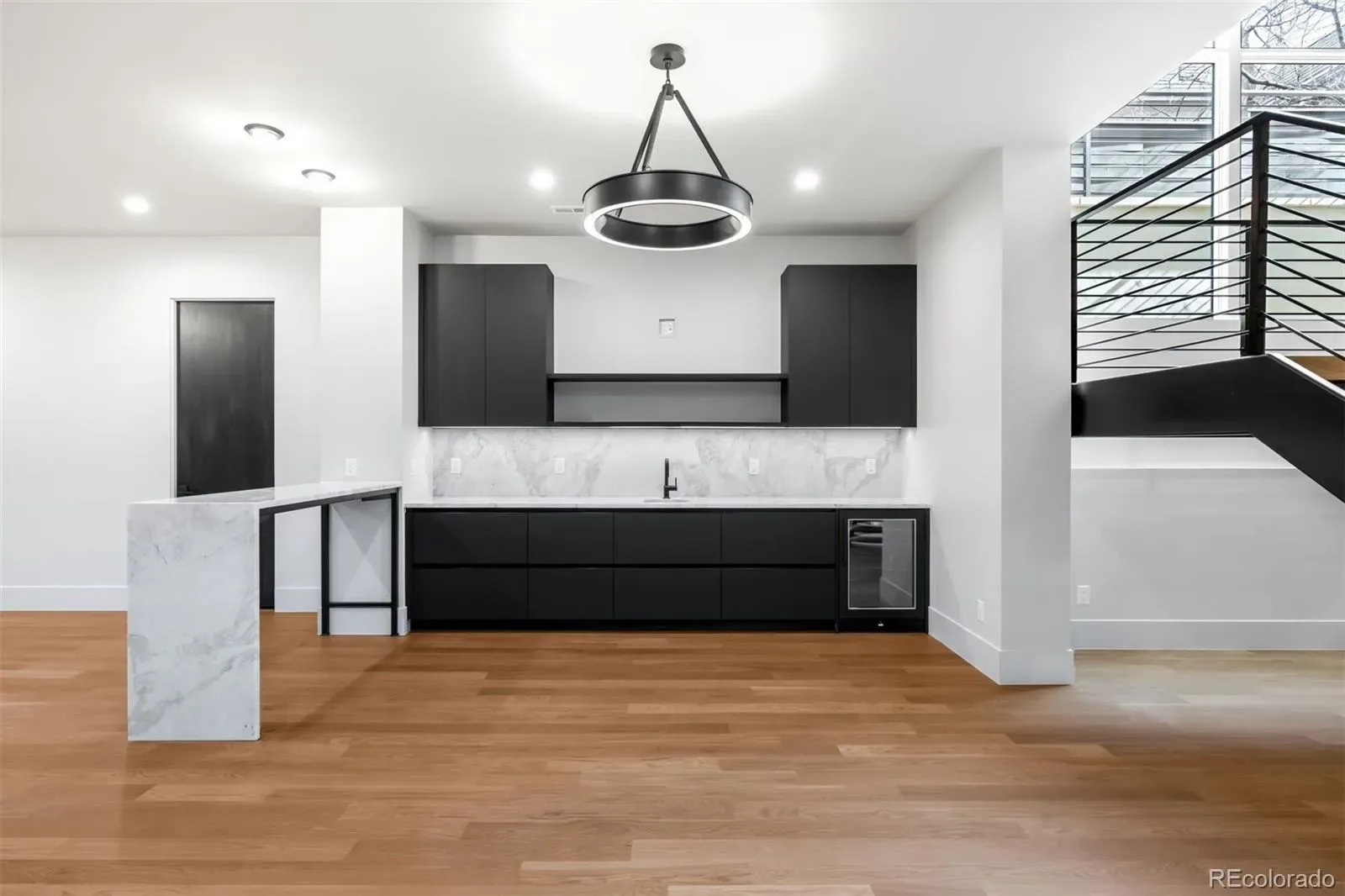 2671 E Cedar Avenue Denver CO 80209 MLS #REC8374917 03202026230744 1600 29