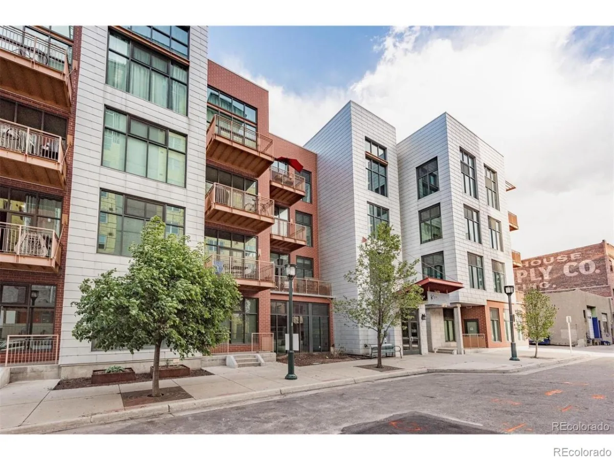 3100 Huron Street #3P Denver CO 80202 | MLS #REC8375511 09242026224802 1200 28