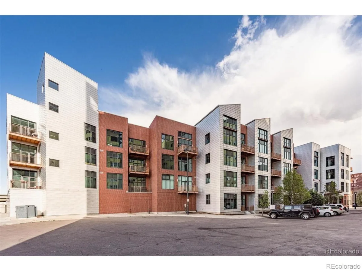 3100 Huron Street #3P Denver CO 80202 | MLS #REC8375511 09242026224802 1200 30