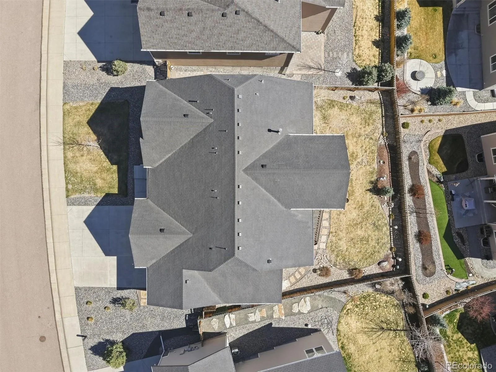 6700 Mentha Drive Castle Rock CO 80108 MLS #REC8376730 05132026213345 1600 38