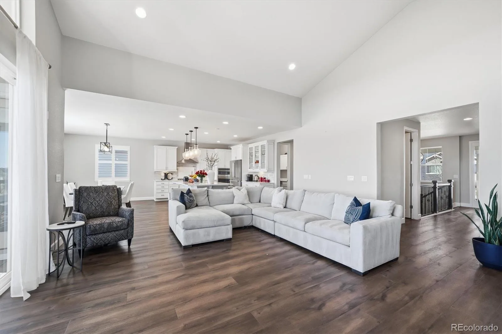 6700 Mentha Drive Castle Rock CO 80108 MLS #REC8376730 05132026213345 1600 6