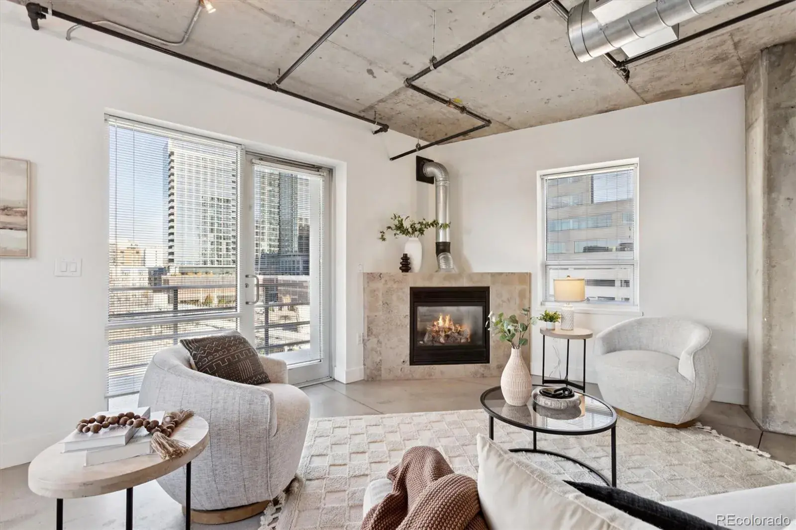 11182025200331 1600 10