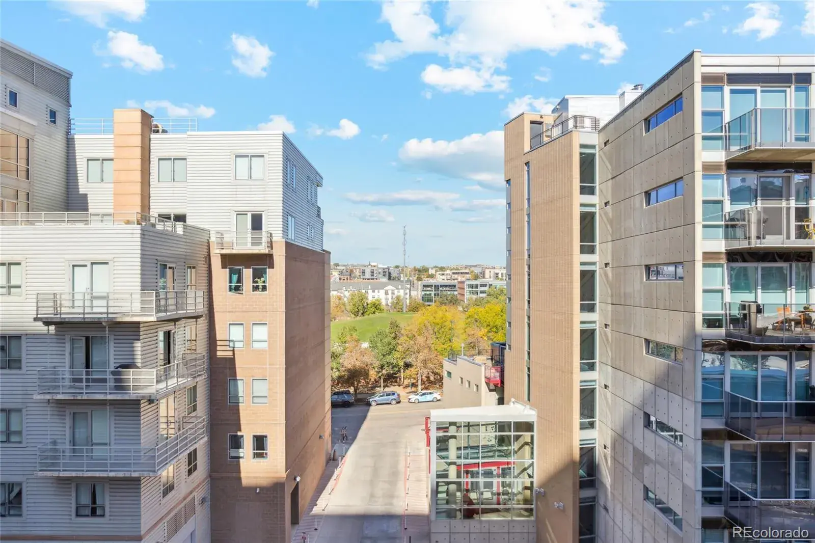 11182025200331 1600 12