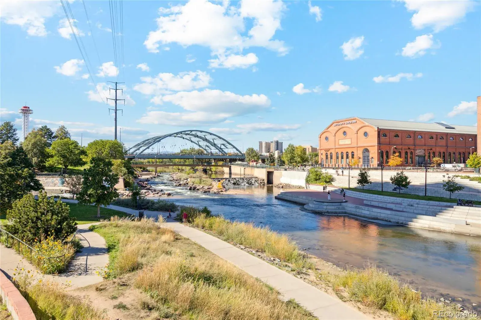 11182025200331 1600 33