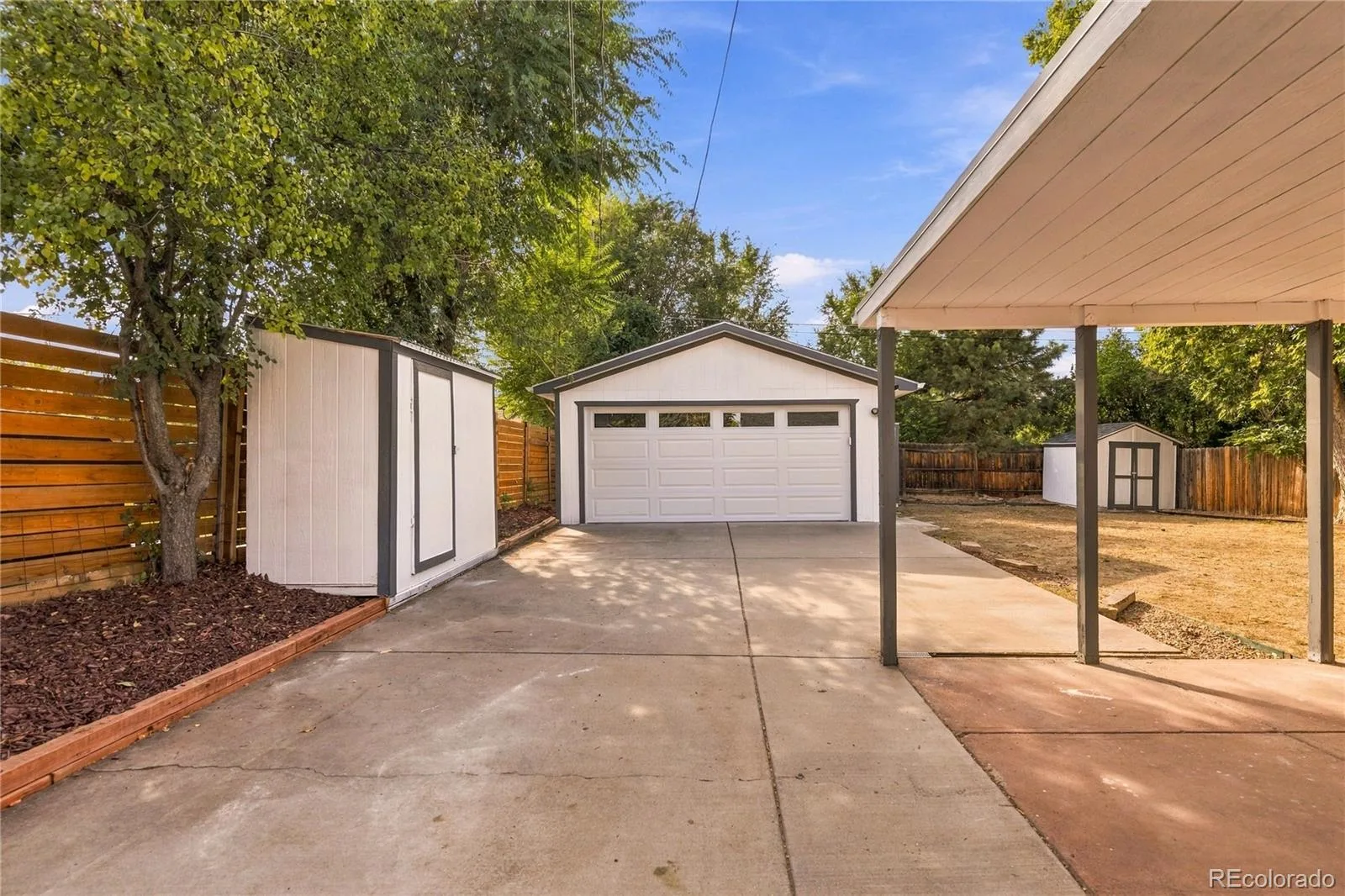 3413 S Eudora Street Denver CO 80222 | MLS #REC8381402 09242026224807 1600 23
