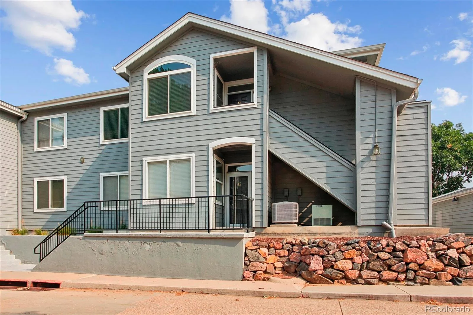 8500 E Jefferson Avenue #9G Denver CO 80237 | MLS #REC8383293 08242026190814 1600 18