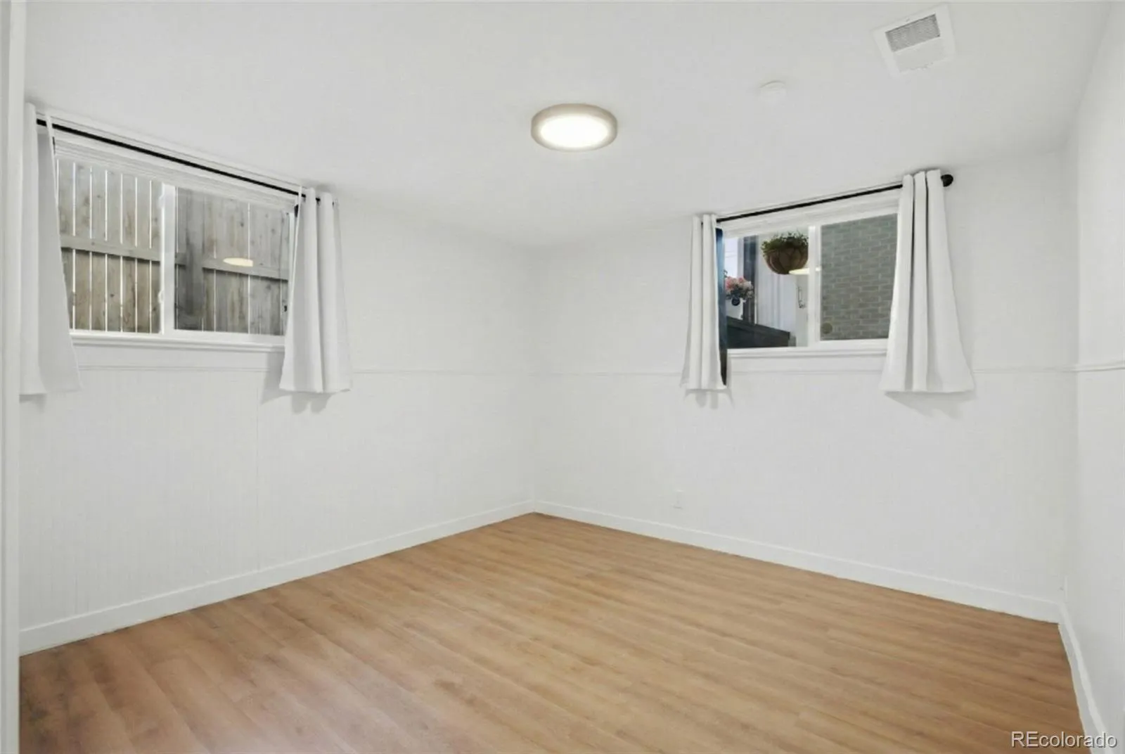 4720 Federal Boulevard Denver CO 80211 MLS #REC8383743 05242026153901 1600 12