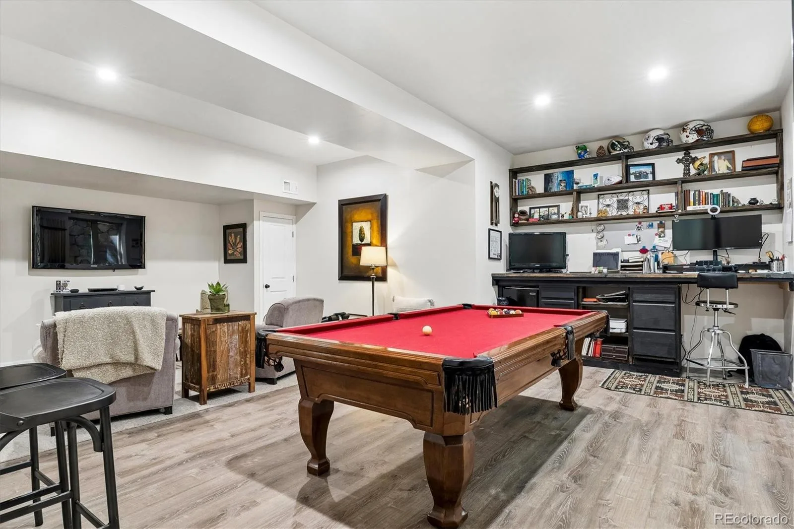 5518 S Foresthill Street Littleton CO 80120 | MLS #REC8385067 10022026181912 1600 31