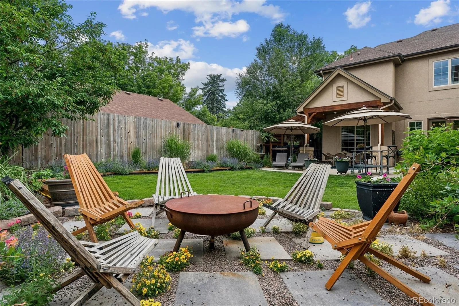 5518 S Foresthill Street Littleton CO 80120 | MLS #REC8385067 10022026181912 1600 40