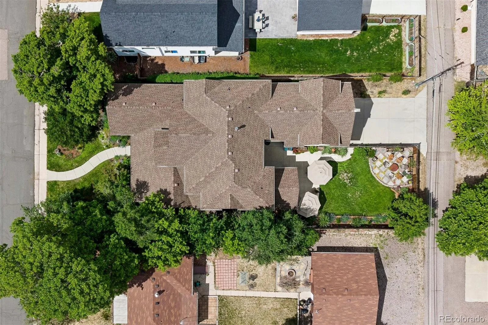 5518 S Foresthill Street Littleton CO 80120 | MLS #REC8385067 10022026181912 1600 45