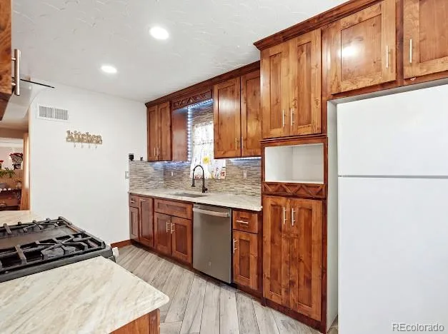 883 S Quieto Way Denver CO 80223 | MLS #REC8385641 08282026015037 627 10