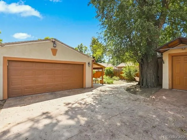 883 S Quieto Way Denver CO 80223 | MLS #REC8385641 08282026015037 627 4