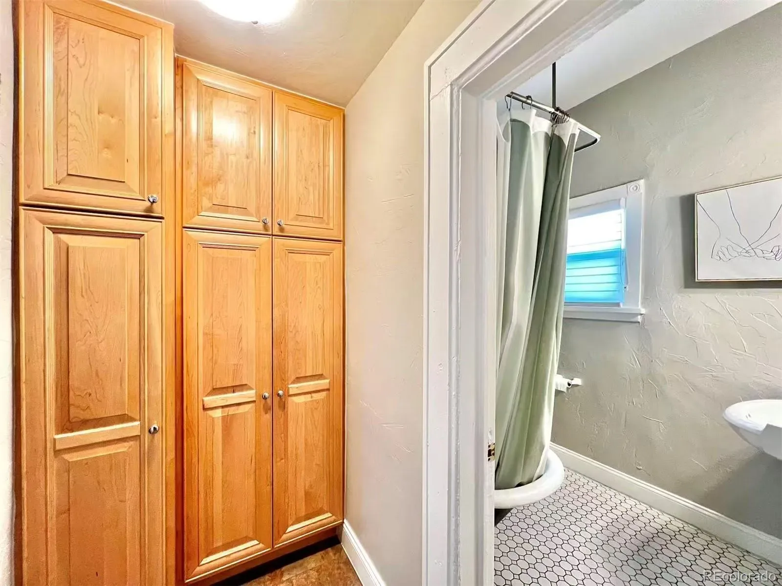 03182026230124 1600 12