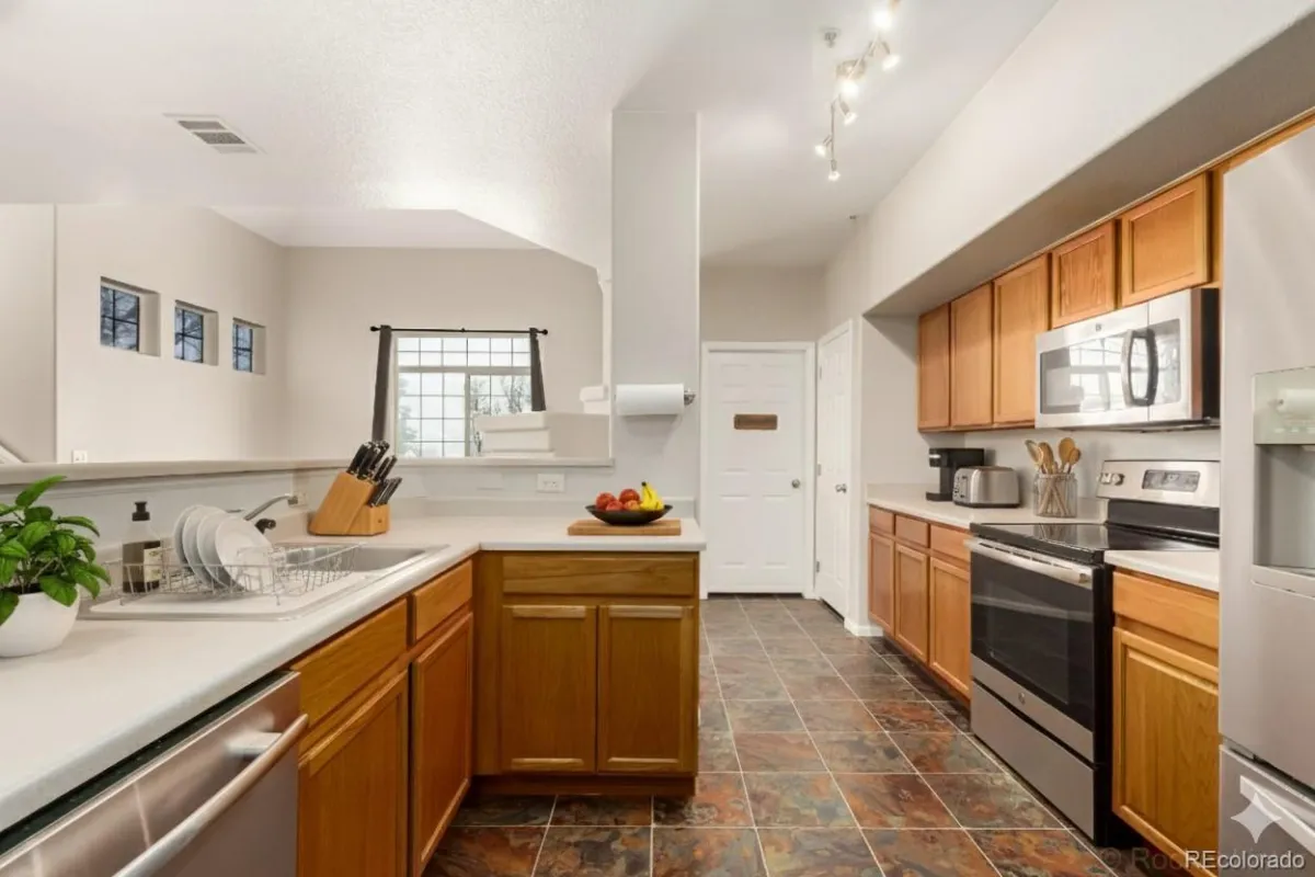 9550 E Florida Avenue #2023 Denver CO 80247 MLS #REC8388708 04302026122103 1200 1