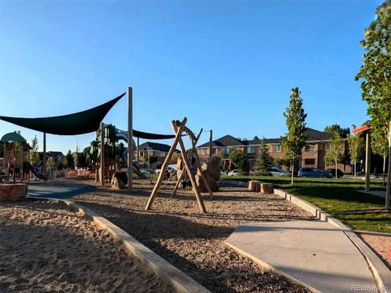 9550 E Florida Avenue #2023 Denver CO 80247 MLS #REC8388708 04302026122103 1600 11