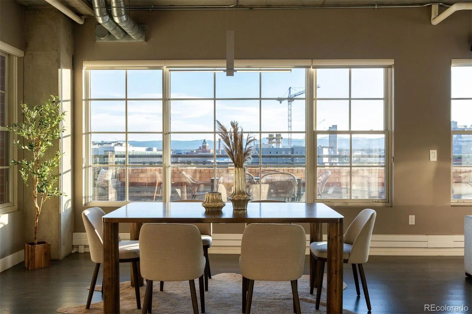 04132026210829 1600 10