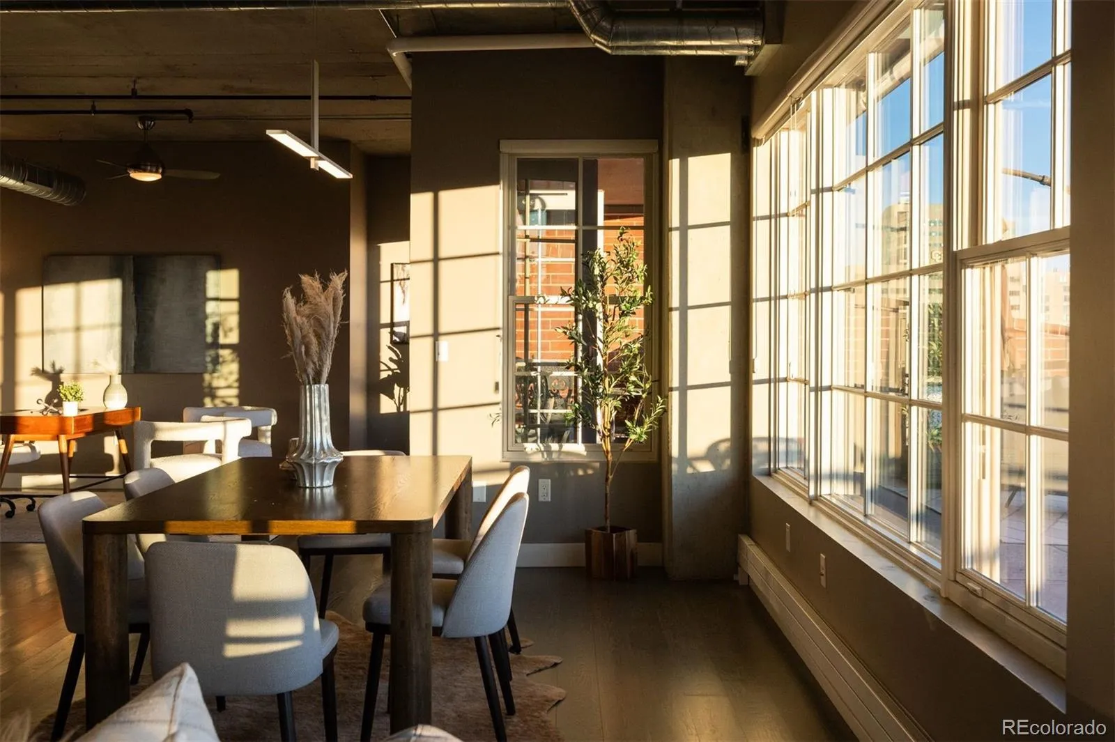 04132026210829 1600 11