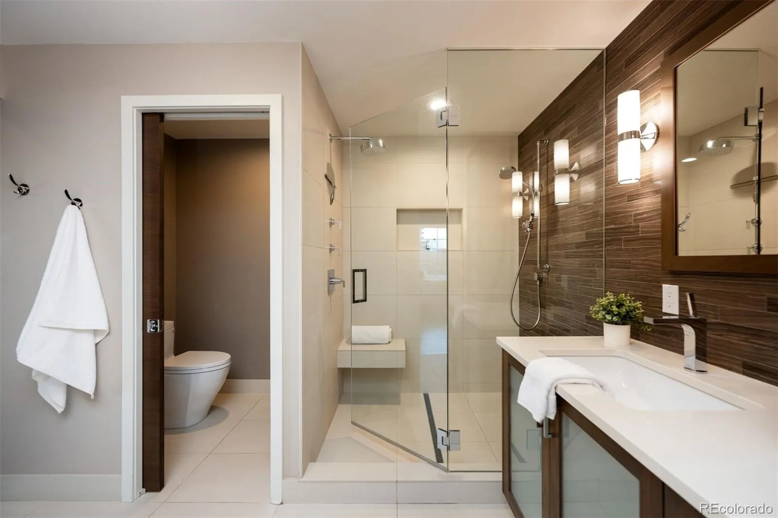 04132026210829 1600 19