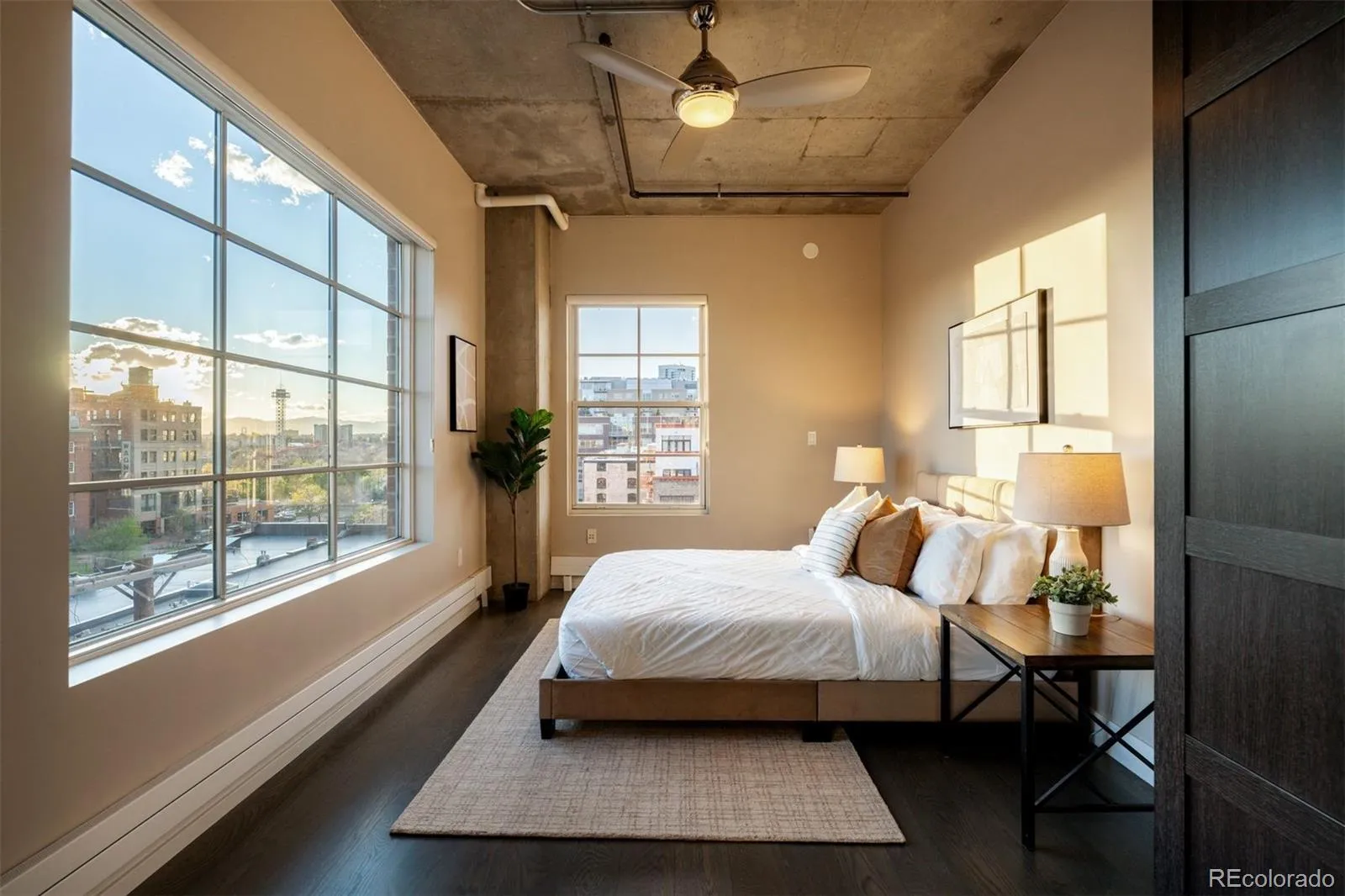 04132026210829 1600 22