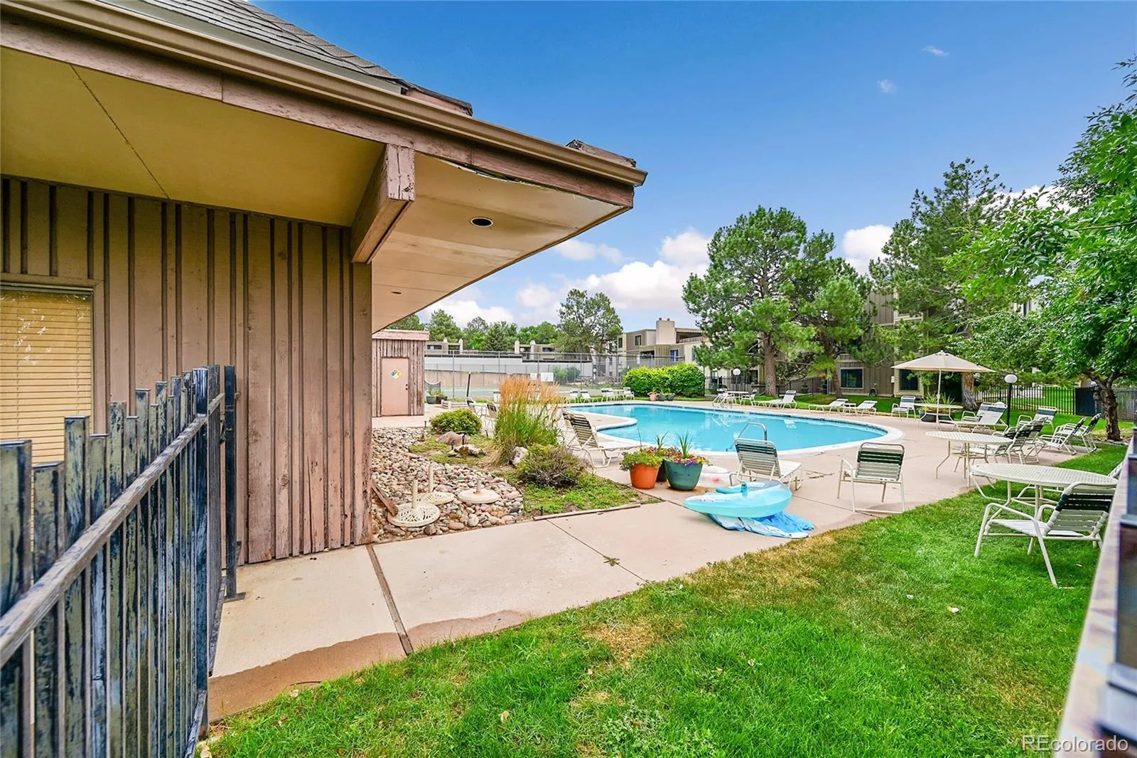 2525 S Dayton Way #1608 Denver CO 80231 MLS #REC8389433 07142026202647 1600 22