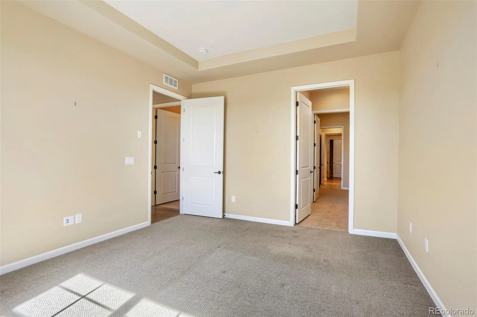 6998 W Jewell Drive Lakewood CO 80227 | MLS #REC8389904 09232026011406 1600 12