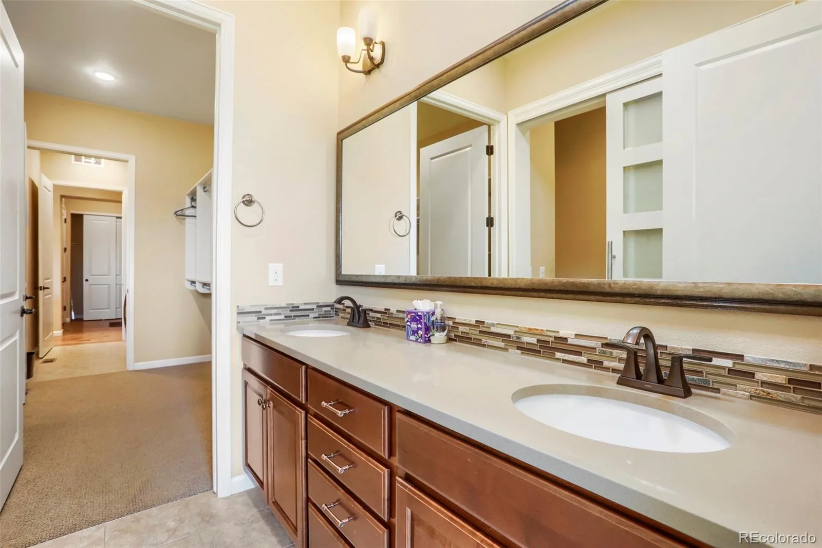 6998 W Jewell Drive Lakewood CO 80227 | MLS #REC8389904 09232026011406 1600 13