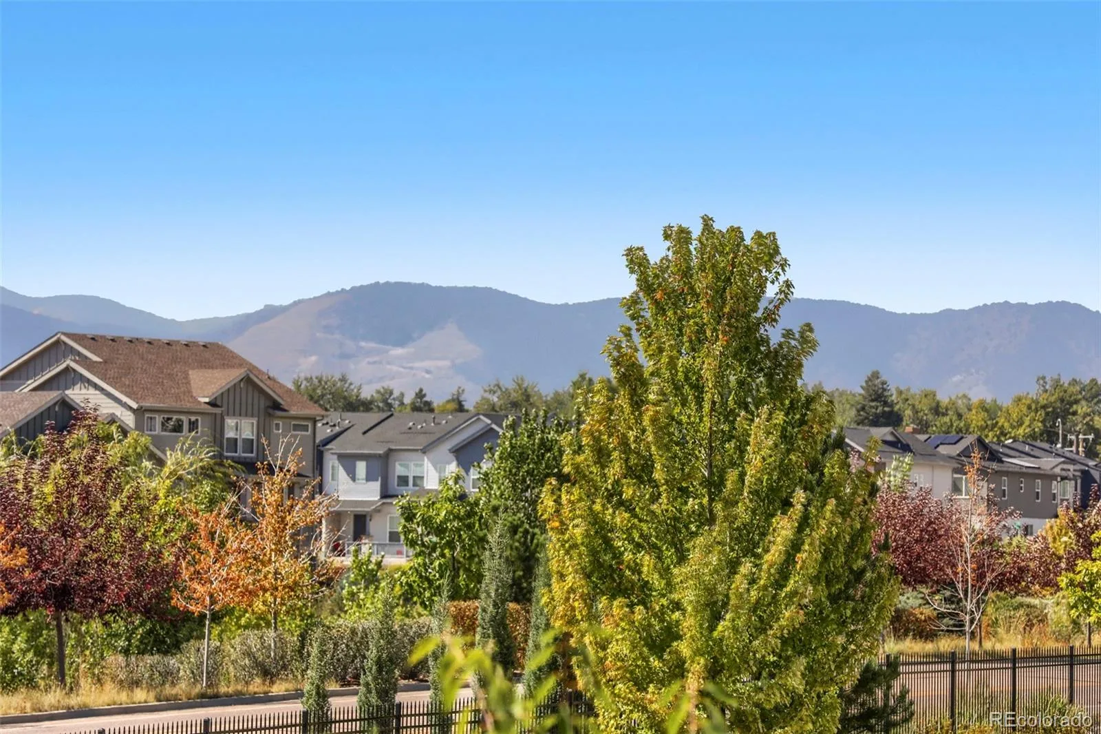 6998 W Jewell Drive Lakewood CO 80227 | MLS #REC8389904 09232026011406 1600 19