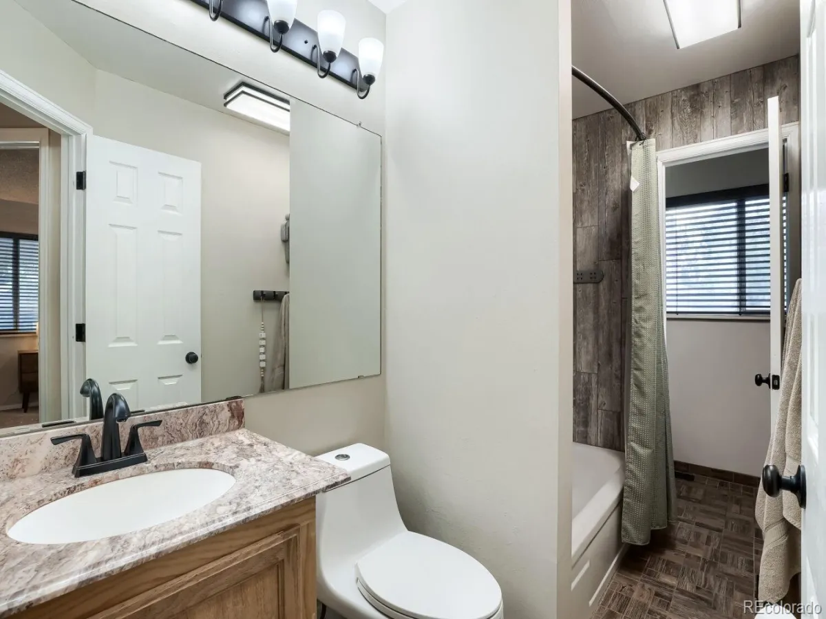 11666 E Cedar Avenue Aurora CO 80012 MLS #REC8390707 05152026201206 1200 17