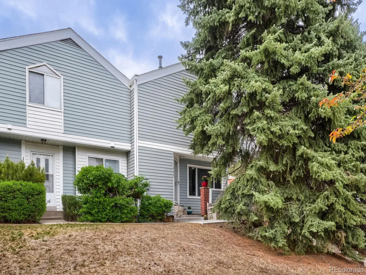 11666 E Cedar Avenue Aurora CO 80012 MLS #REC8390707 05152026201206 1200 2