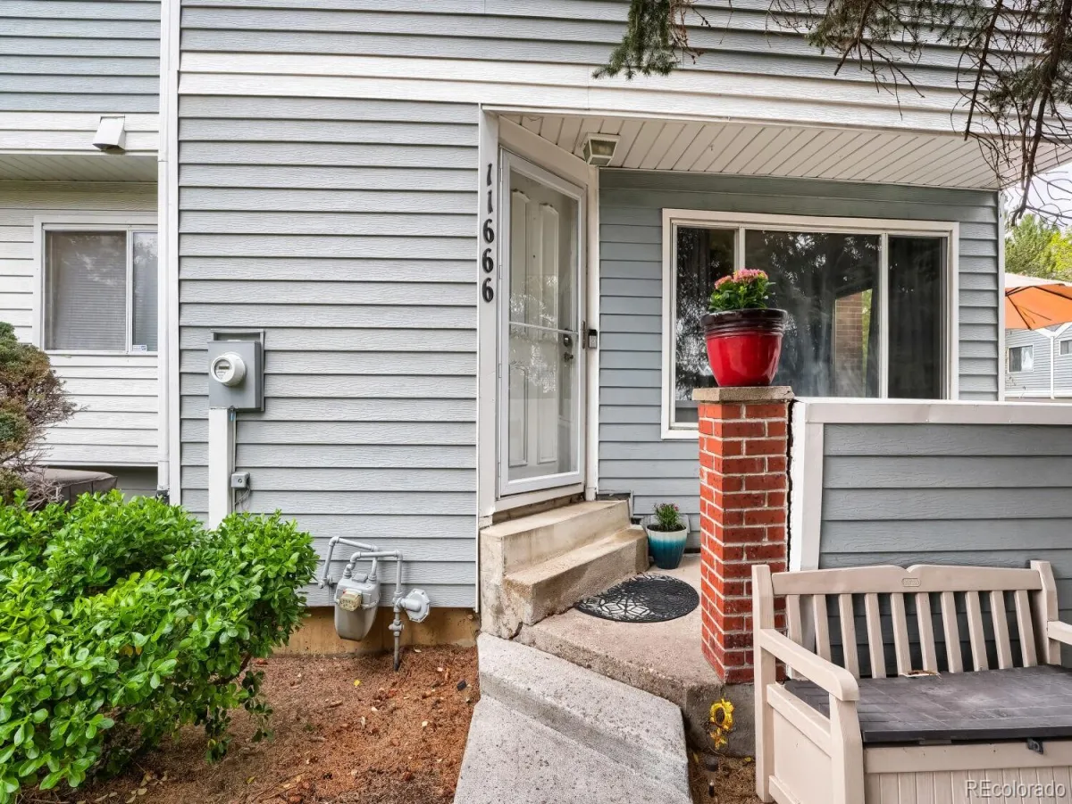 11666 E Cedar Avenue Aurora CO 80012 MLS #REC8390707 05152026201206 1200 23