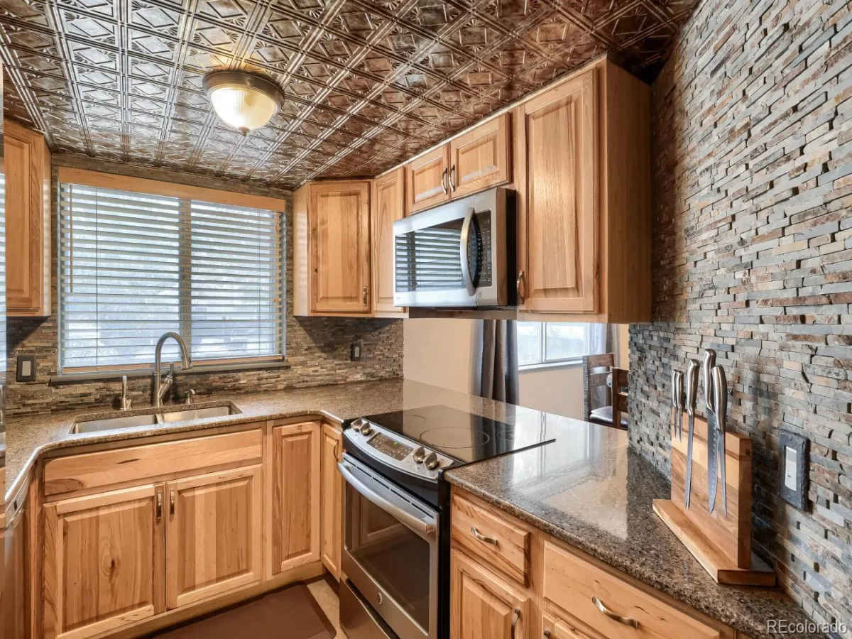 11666 E Cedar Avenue Aurora CO 80012 MLS #REC8390707 05152026201206 1200 3