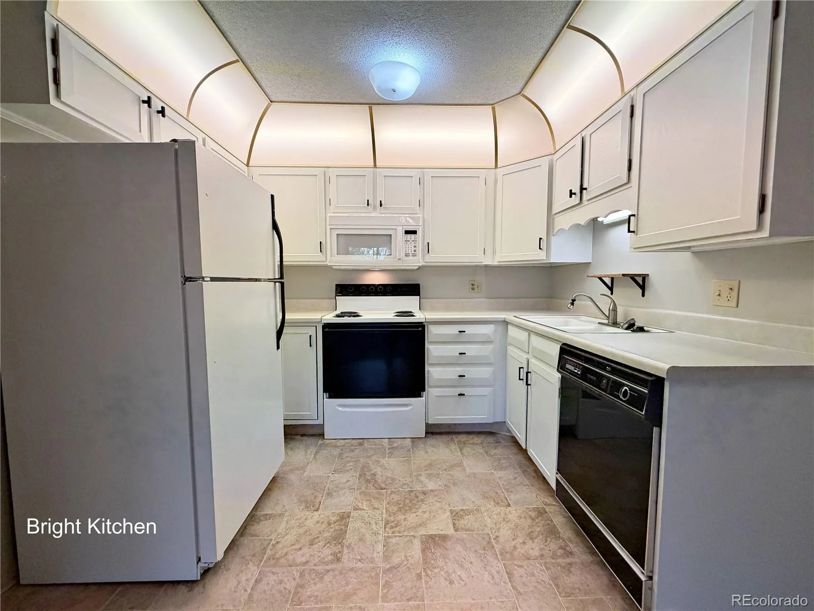 13606 E Bates Avenue #301 #202 Aurora CO 80014 | MLS #REC8391416 09222026083428 1600 3