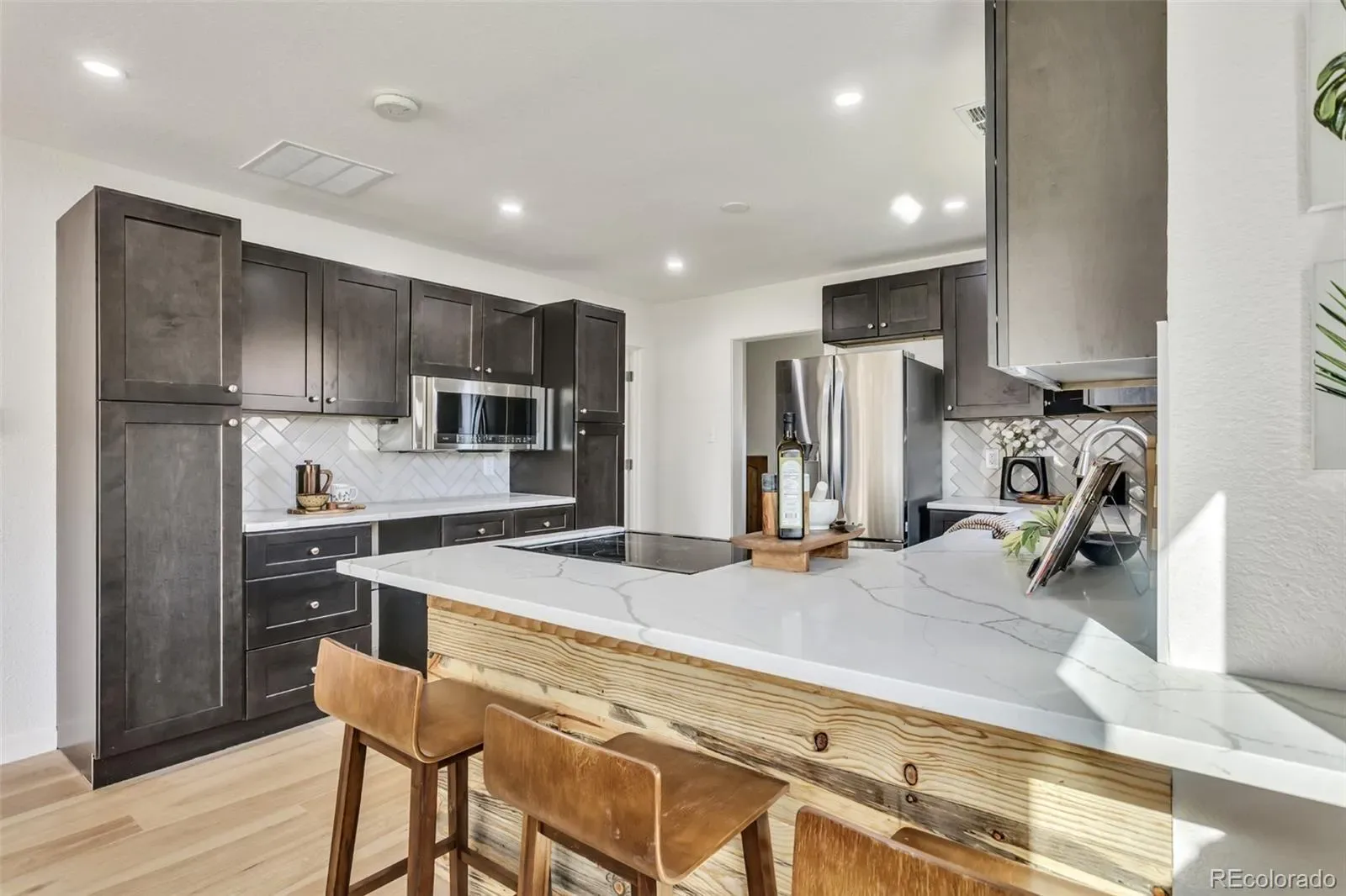 03282026225347 1600 10