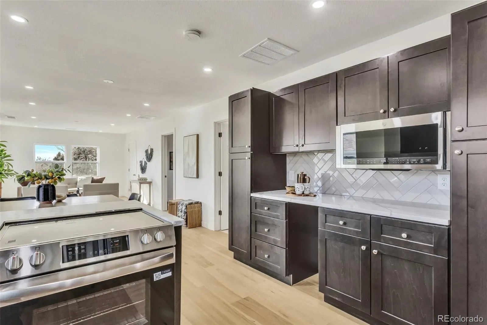 03282026225347 1600 9